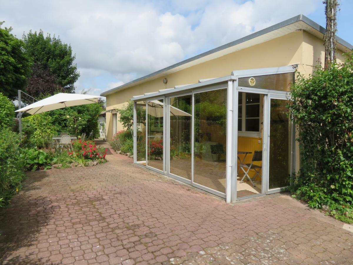 Gite La Pierre Qui Tourne Amboise Exterior foto
