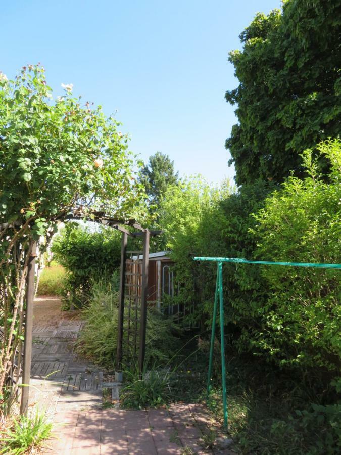 Gite La Pierre Qui Tourne Amboise Exterior foto